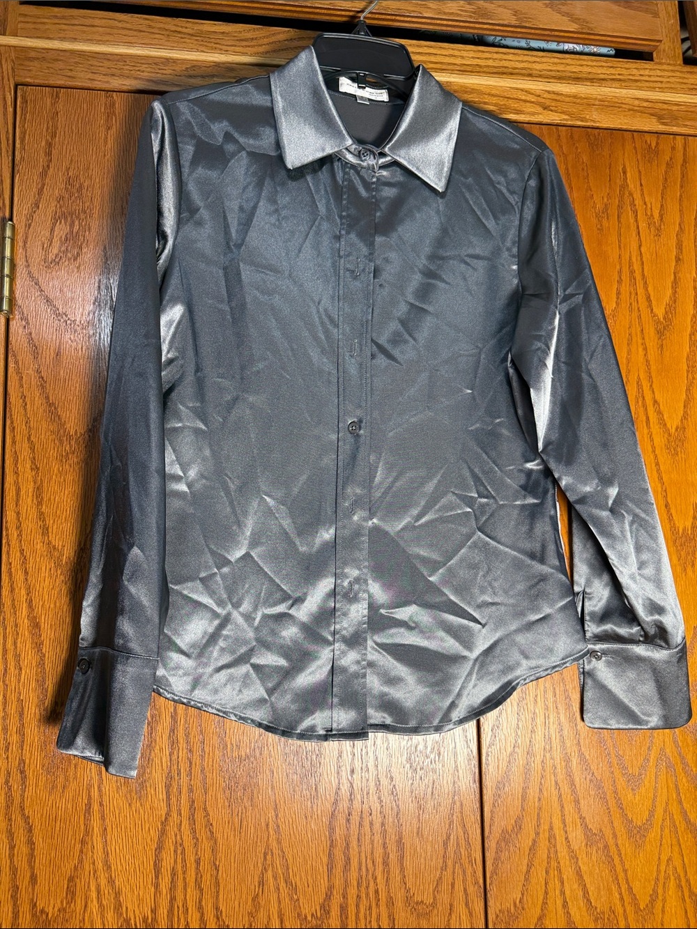 Jones New York Metallic Silver Button-Down Blouse